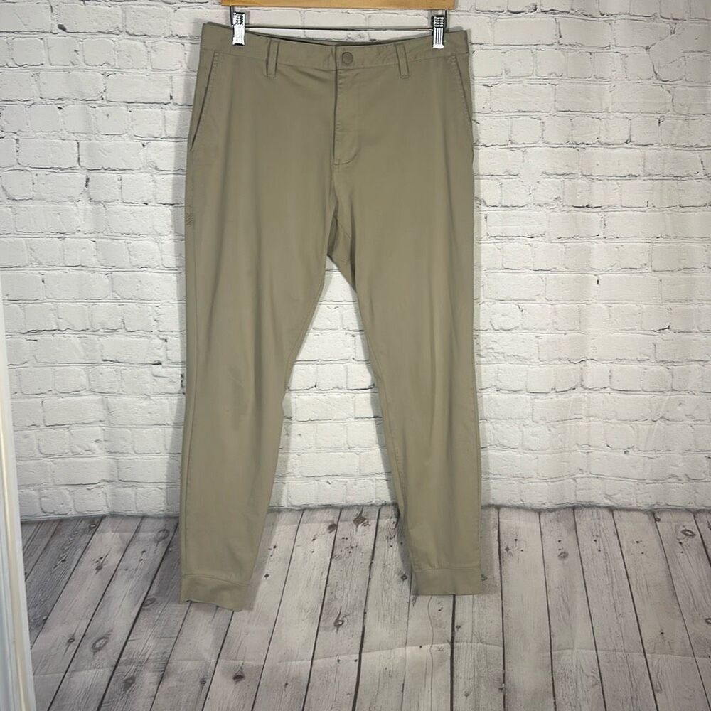 RHONE‎ Commuter Pants Joggers size 32 Tan Khaki Chino Style 100594 FLAW